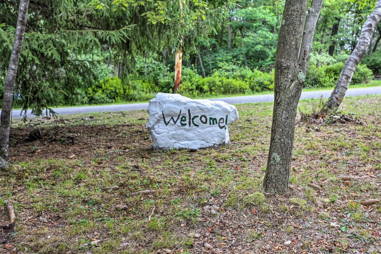 Serene Long Pond Home With Game Room And Beach Access! Zewnętrze zdjęcie